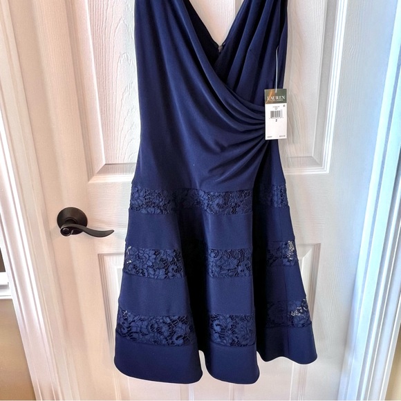⭐️ NWT Lauren Ralph Lauren Evening Party Dress V-neck Fit and Flare Navy Size 2 - Picture 10 of 13